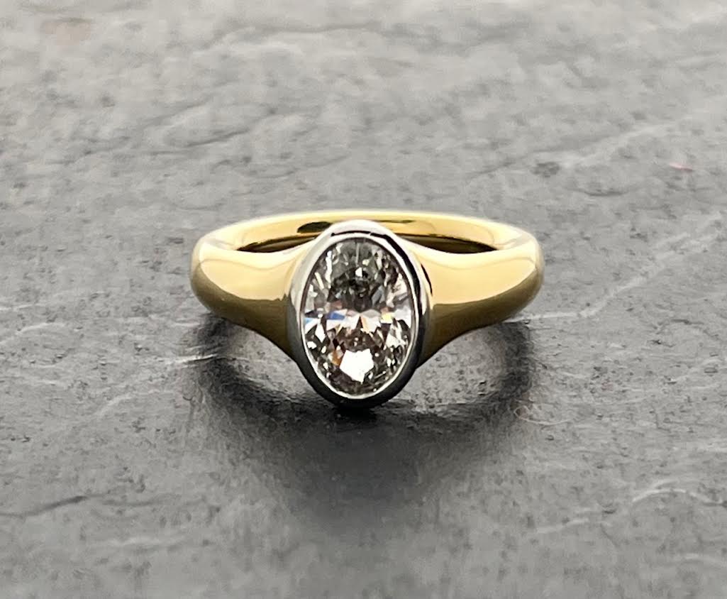 Swoopy Diamond Ring