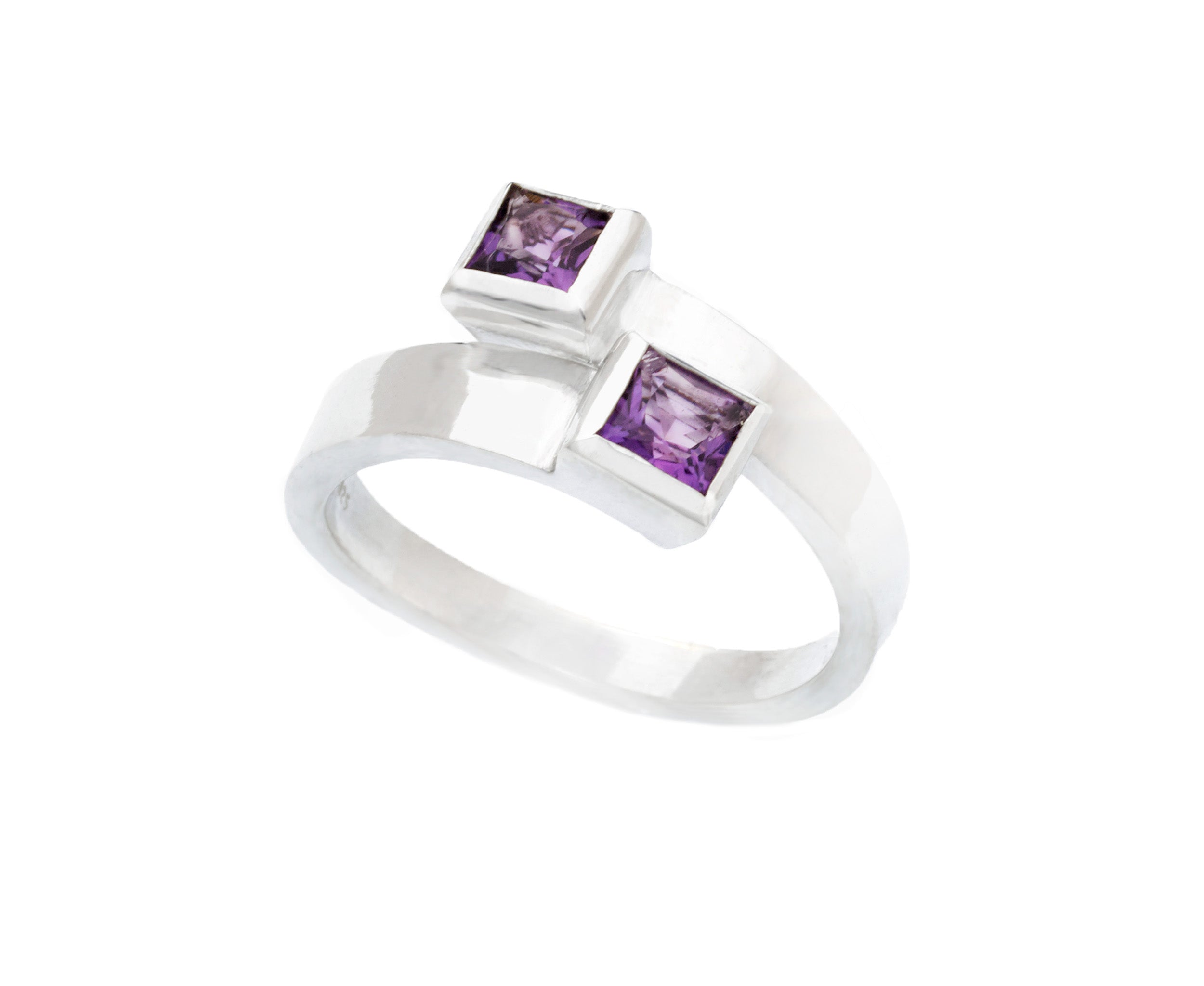 Bypass ring, silver and amethyst