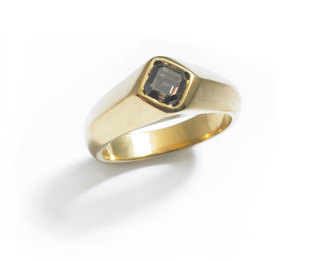 Cognac Diamond, 22K yellow Gold